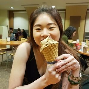 Meet your Posher, Vanessa